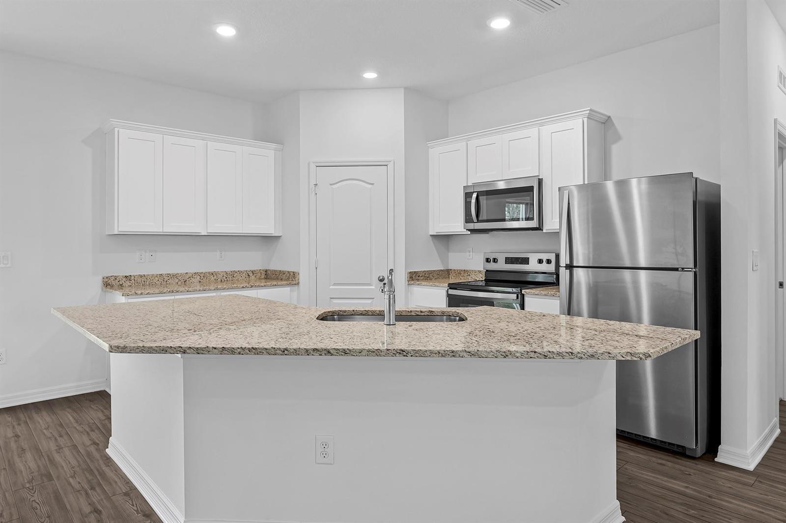 5262 NW Lamoore Lane, Port St. Lucie FL 34983 photo 3