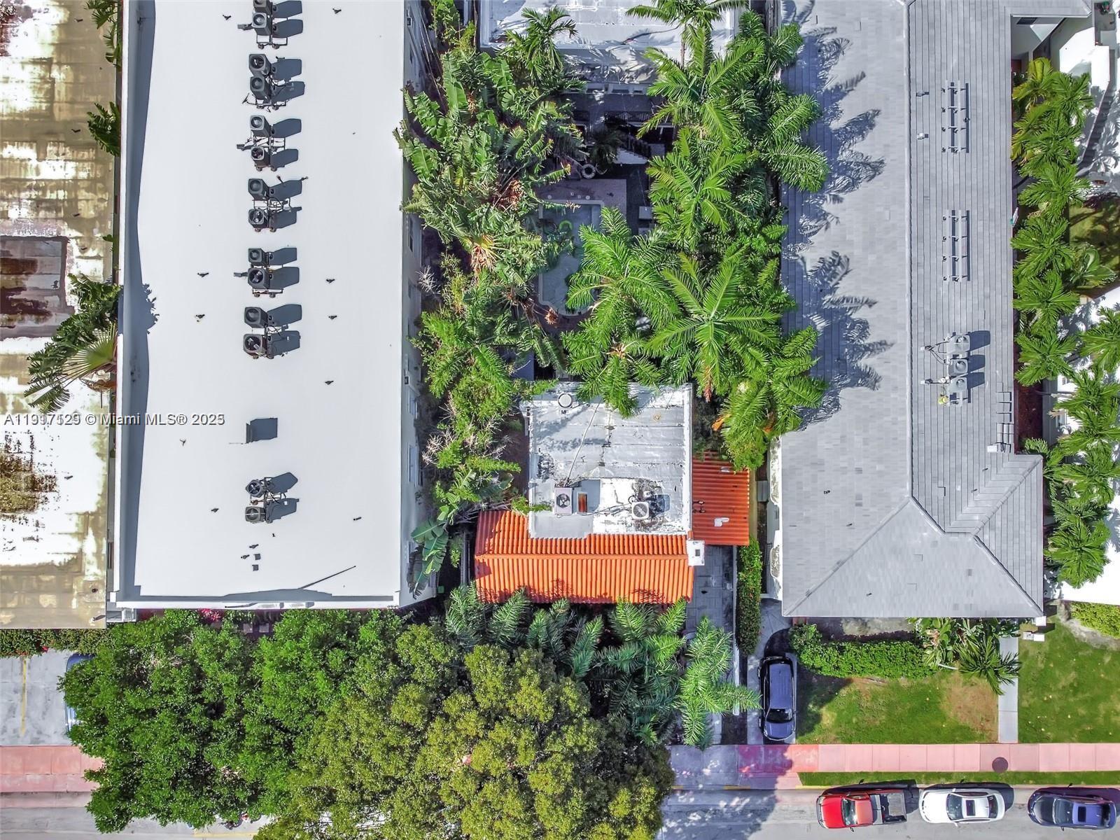 1018 Jefferson Ave, Miami Beach FL 33139 photo 3