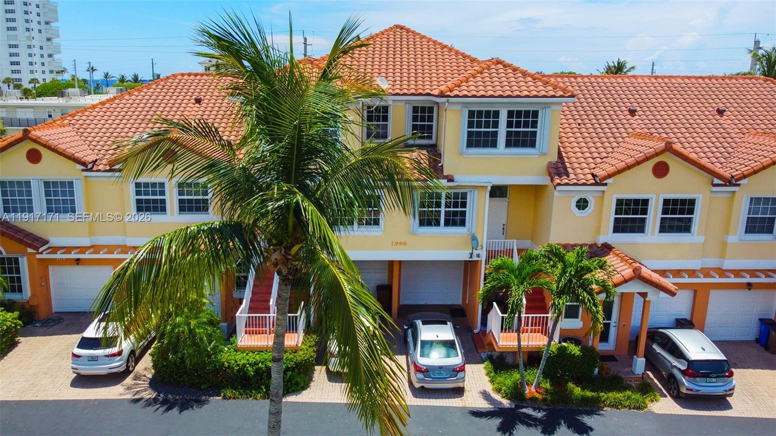 1998 NE 7th St # 104, Deerfield Beach FL 33441 photo 2