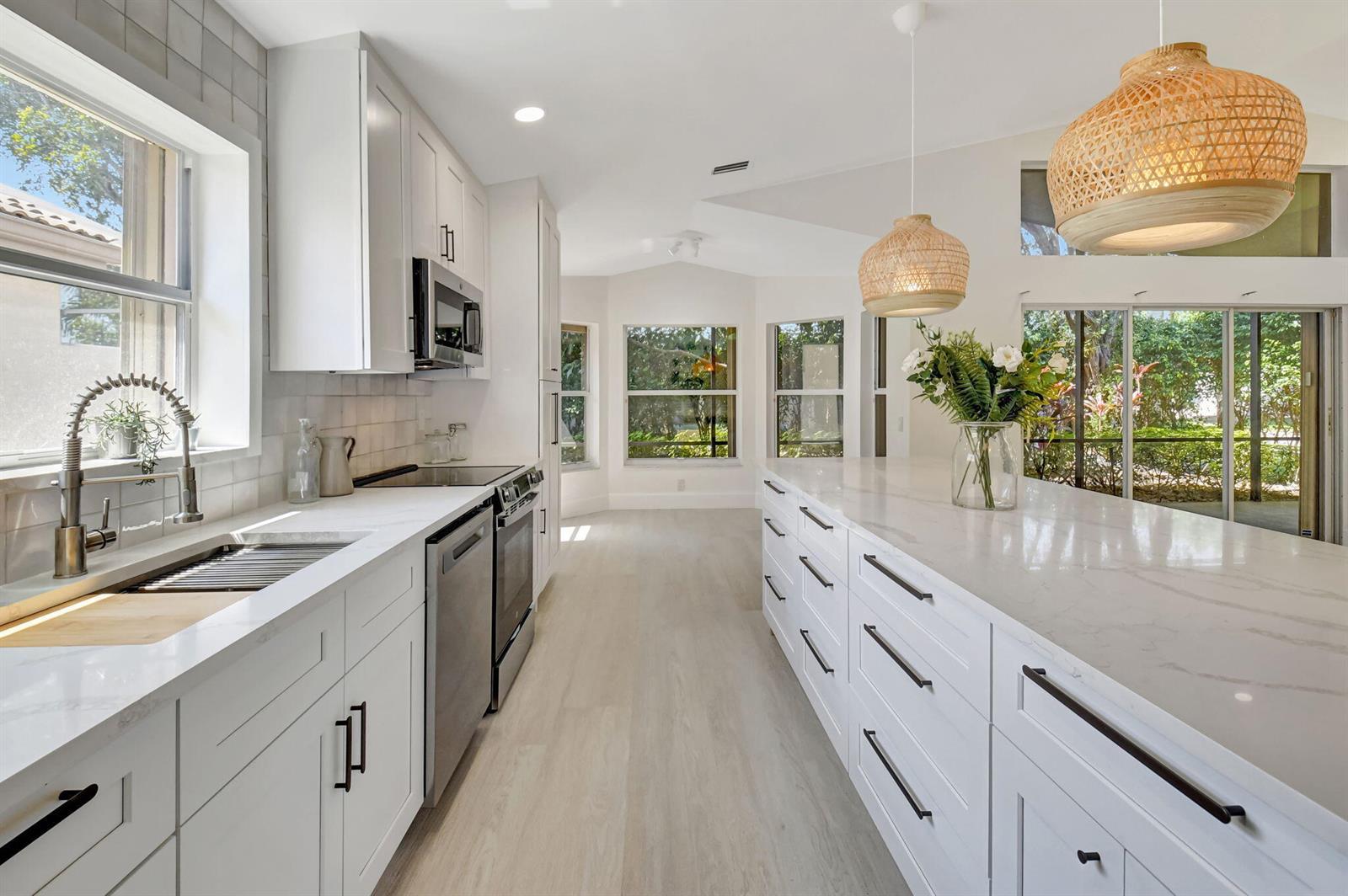 11287 Vivero Avenue, Boynton Beach FL 33437 photo 4