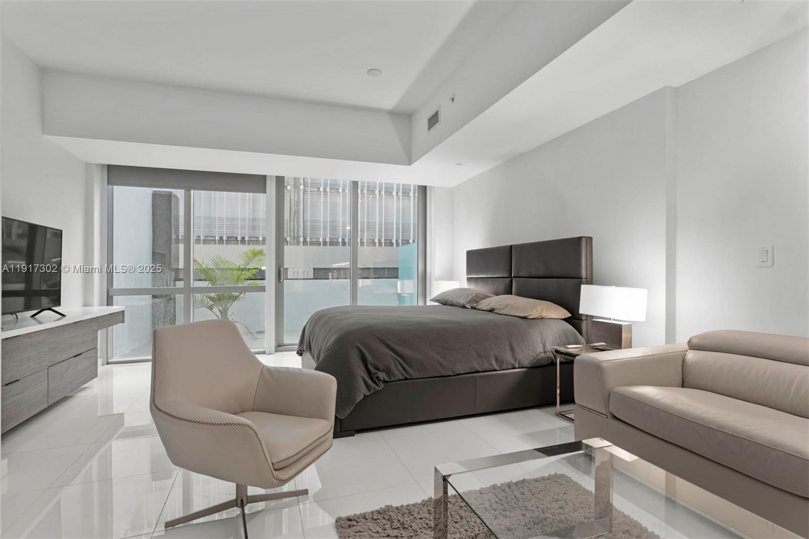 851 NE 1st Ave # 300, Miami FL 33132 photo 4