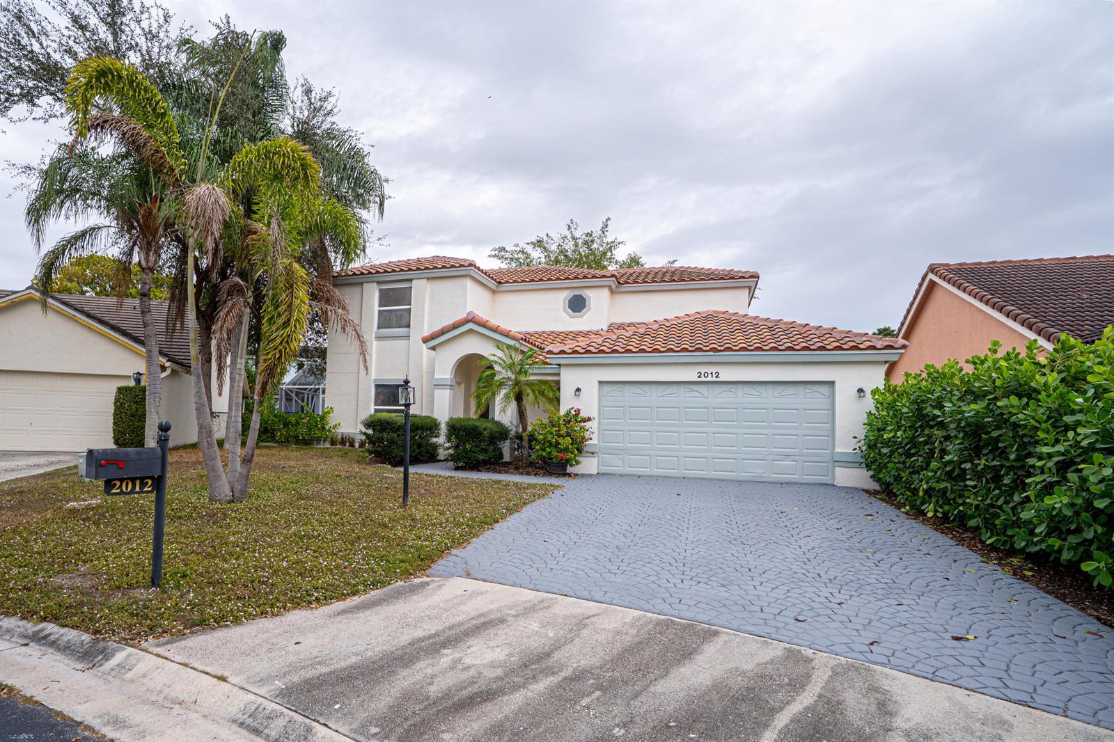2012 White Coral Court, Wellington FL 33414 photo 4