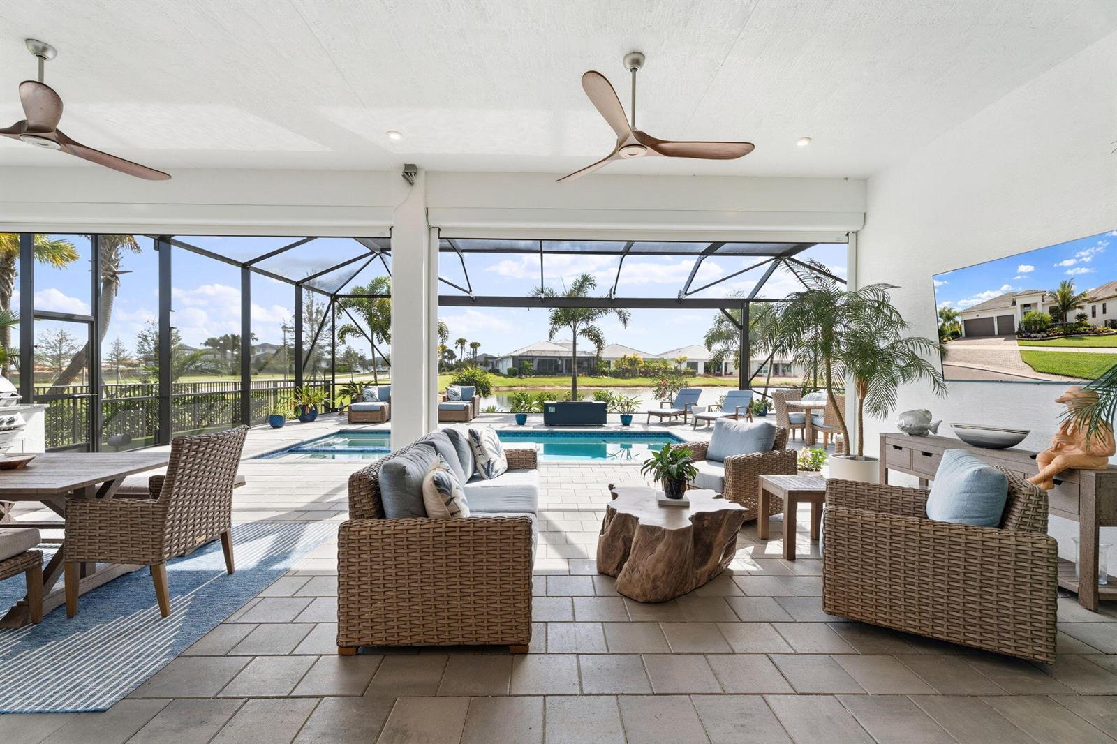 8688 SW Cantante Way, Port St. Lucie FL 34987