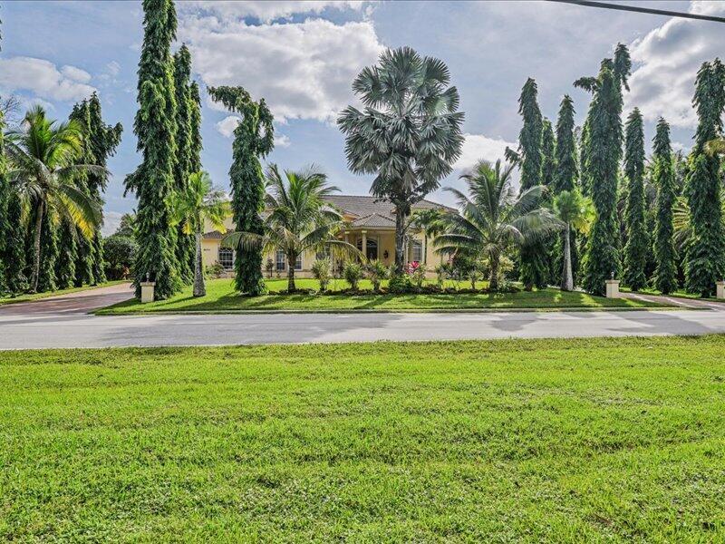 8671 155th Place N, Palm Beach Gardens FL 33418 photo 5