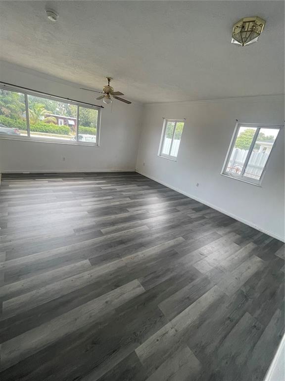 16025 NW 20th Avenue, Miami Gardens FL 33054 photo 2