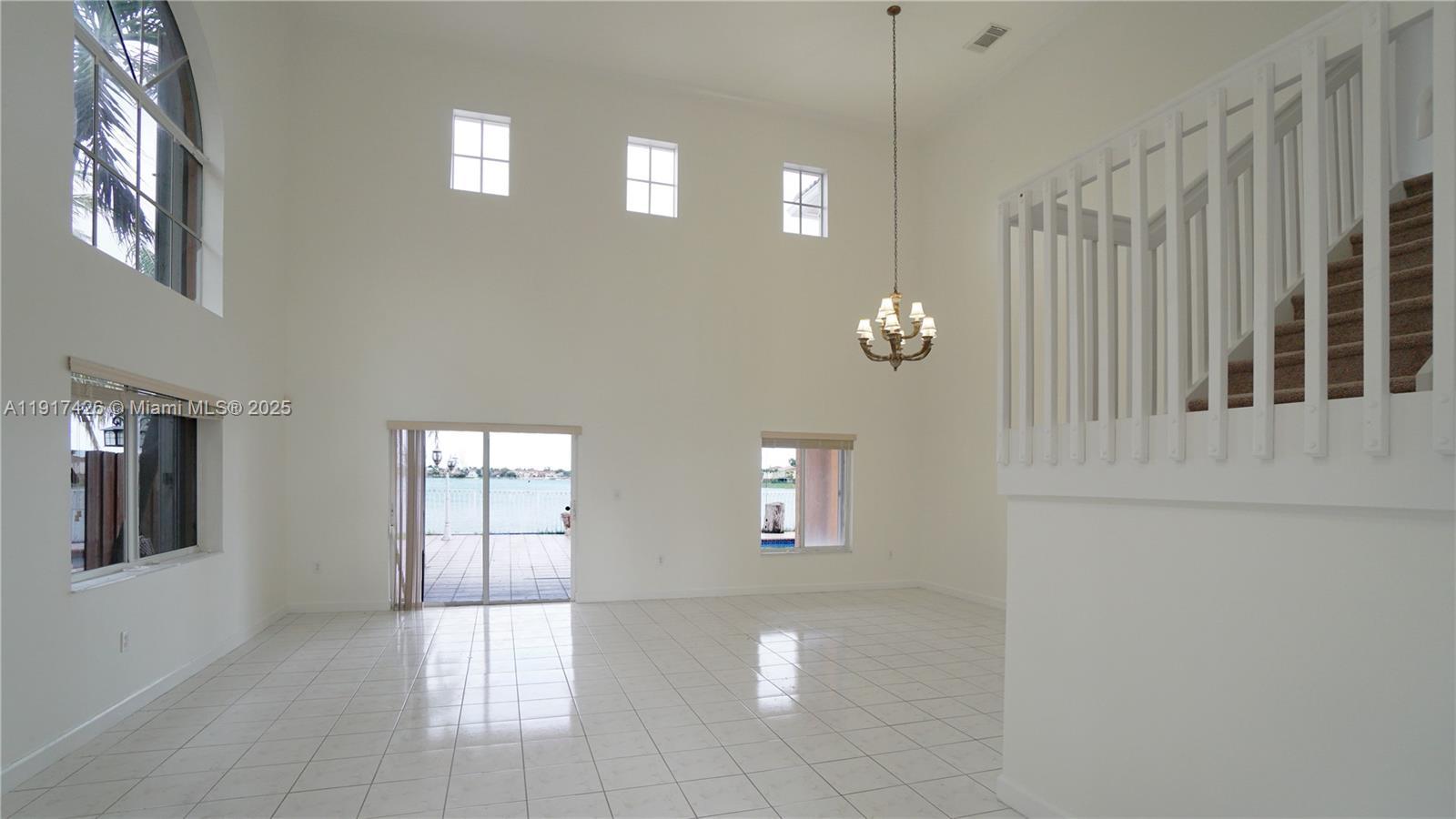 14061 SW 136 PL, Miami FL 33186 photo 3