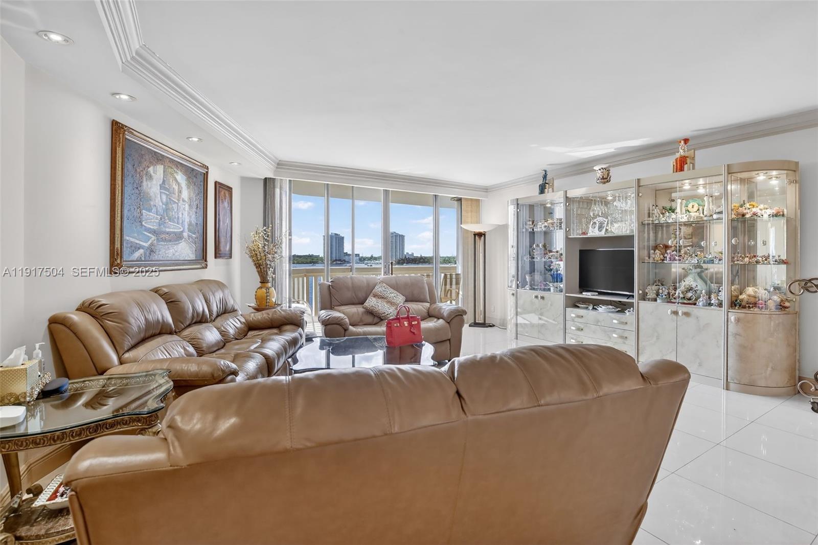 1000 Island Blvd # 602, Aventura FL 33160 photo 4