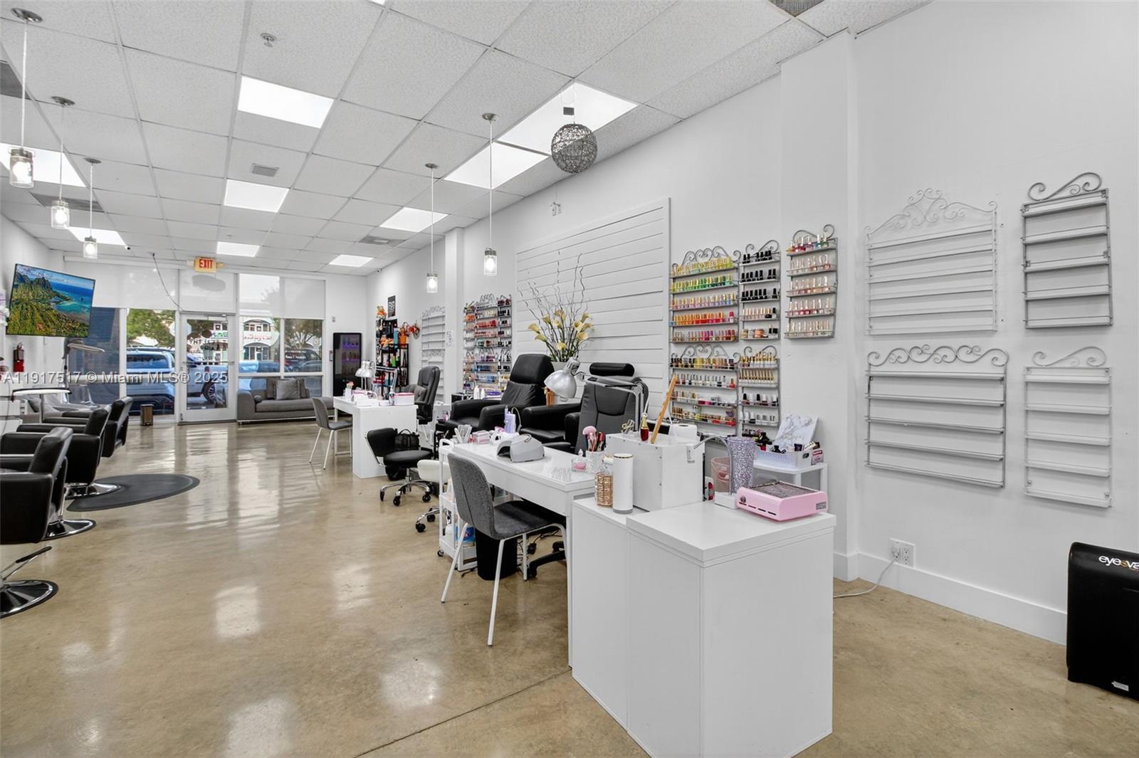 Profitable and Beautiful Beauty Salon for Sale on Bird Road, Miami FL 33175 photo 5