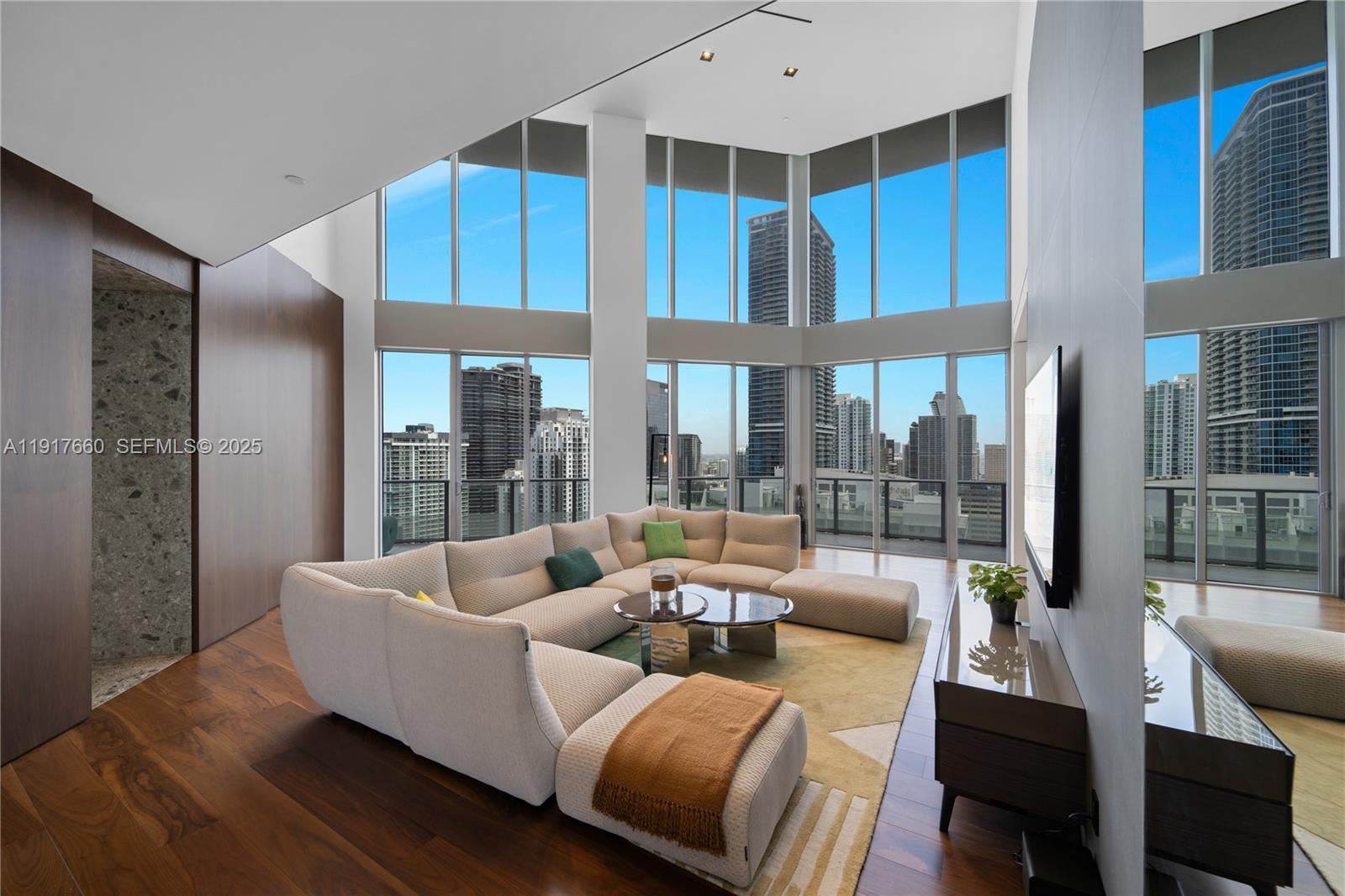 1300 Brickell Bay Dr # 4401, Miami FL 33131 photo 3
