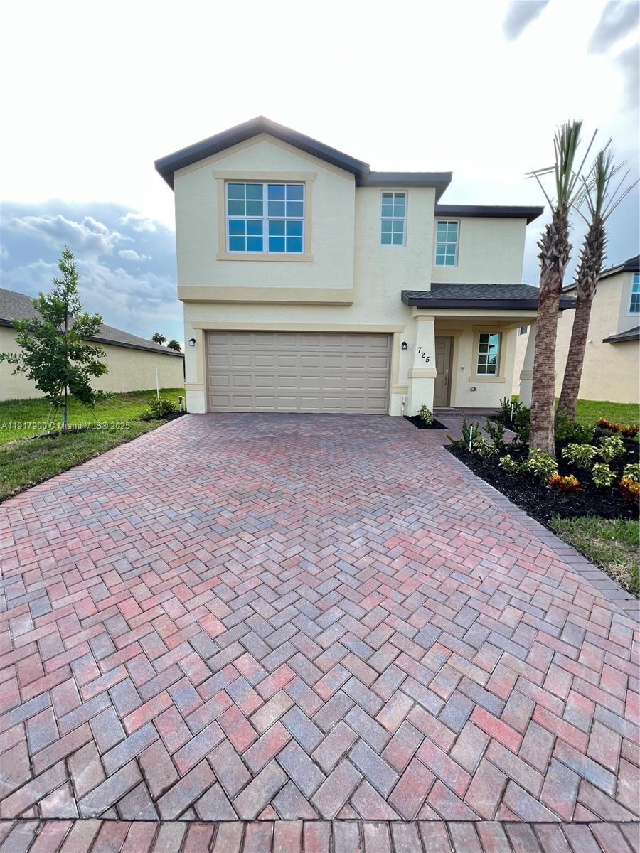 725 Worlington Ln, Fort Pierce FL 34947