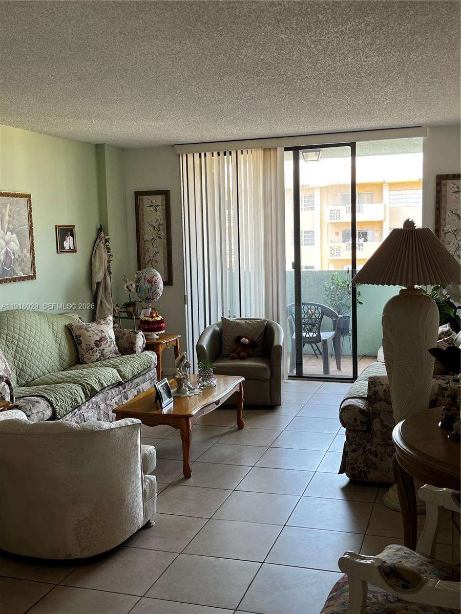 Hialeah, FL 33012 photo 5
