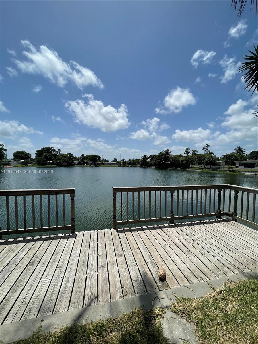 232 SW 7th Ave # 0, Hallandale Beach FL 33009 photo 4