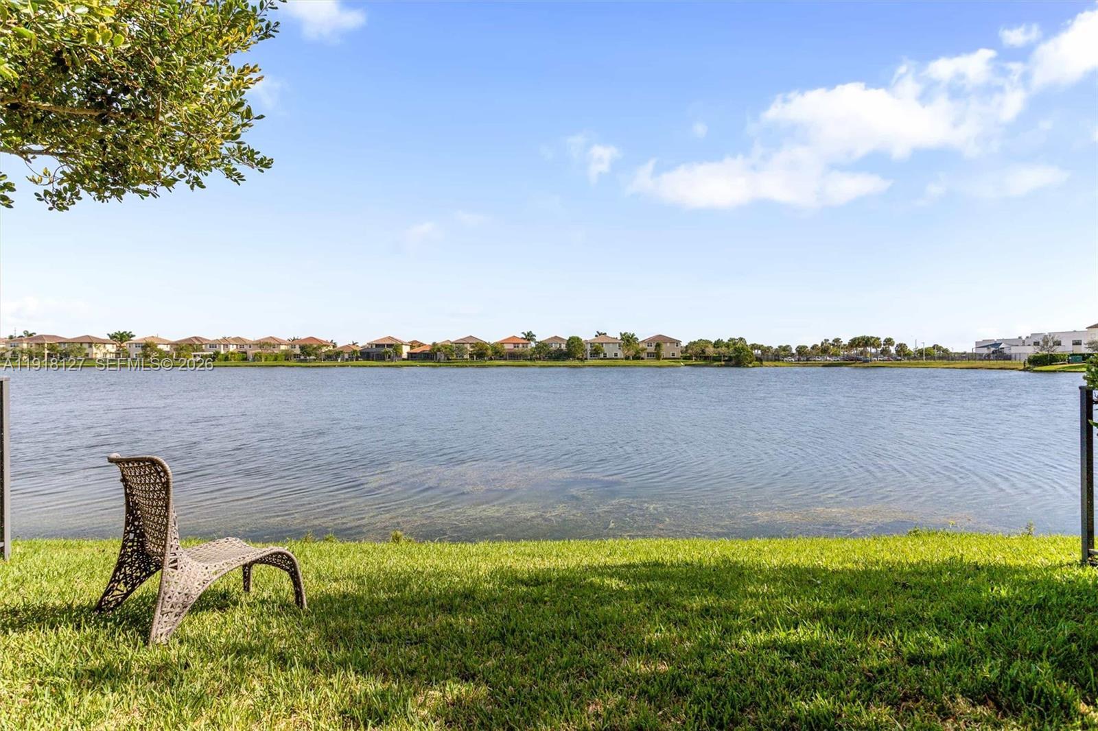 8456 Lake Majesty Ln # 8456, Parkland FL 33076 photo 2