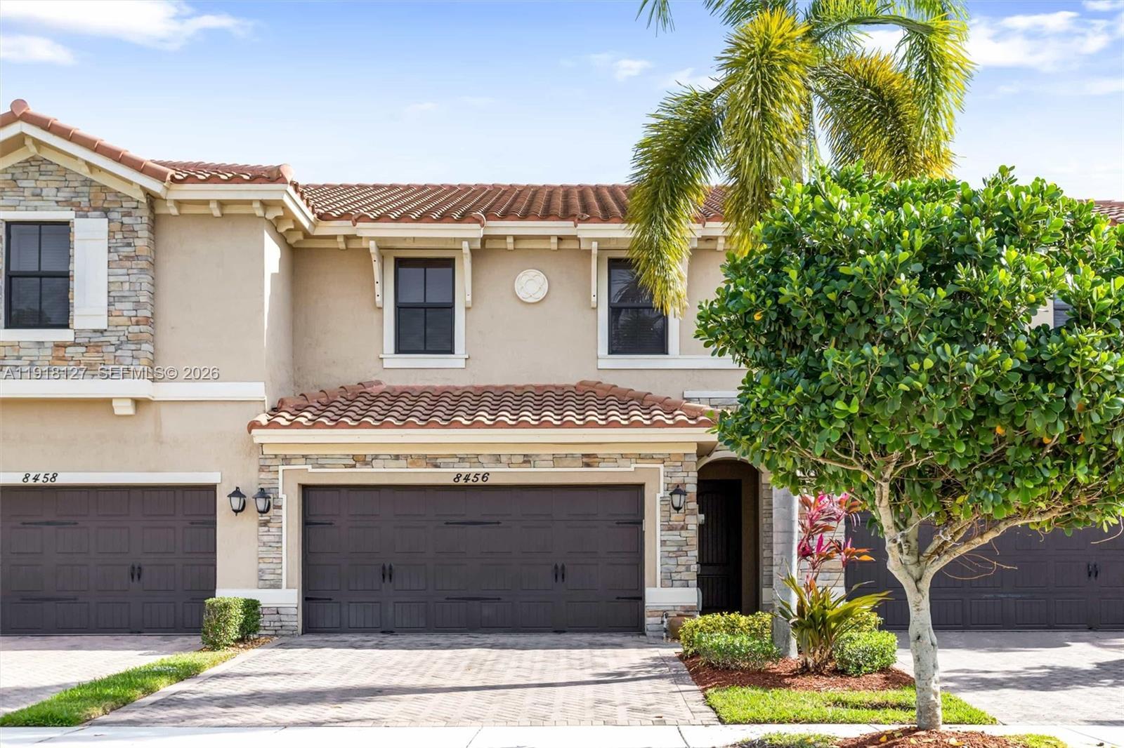 8456 Lake Majesty Ln # 8456, Parkland FL 33076 photo 5