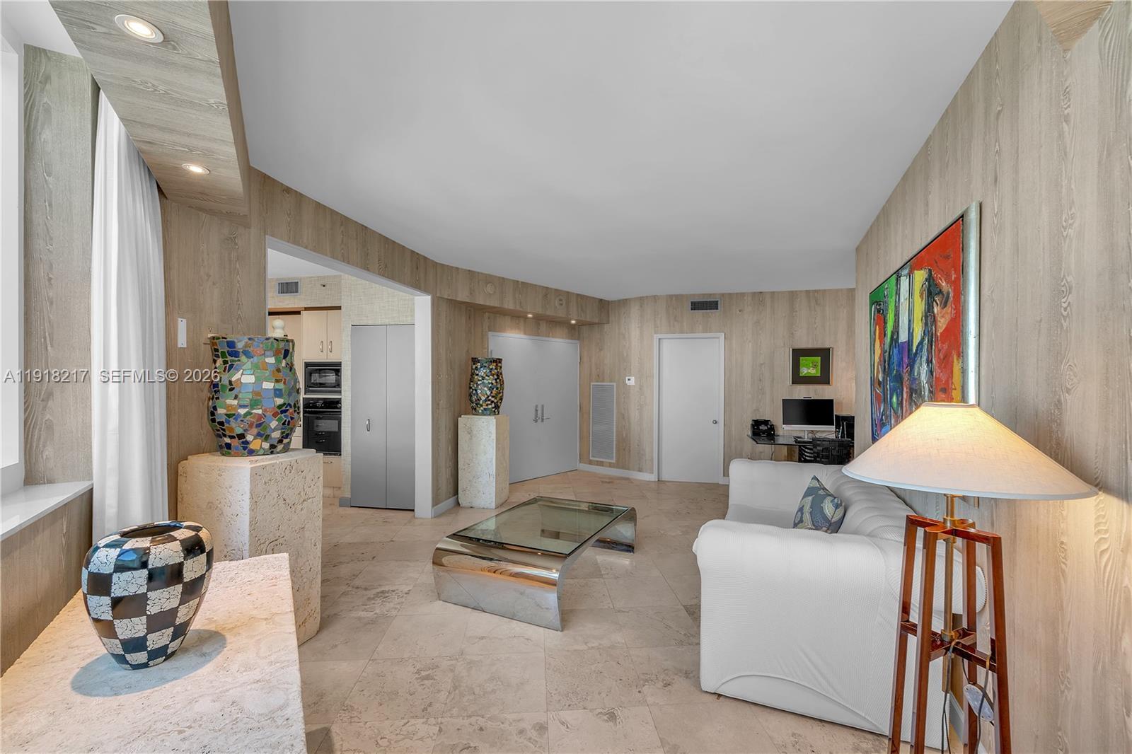 300 S Pointe Dr # 906, Miami Beach FL 33139 photo 4