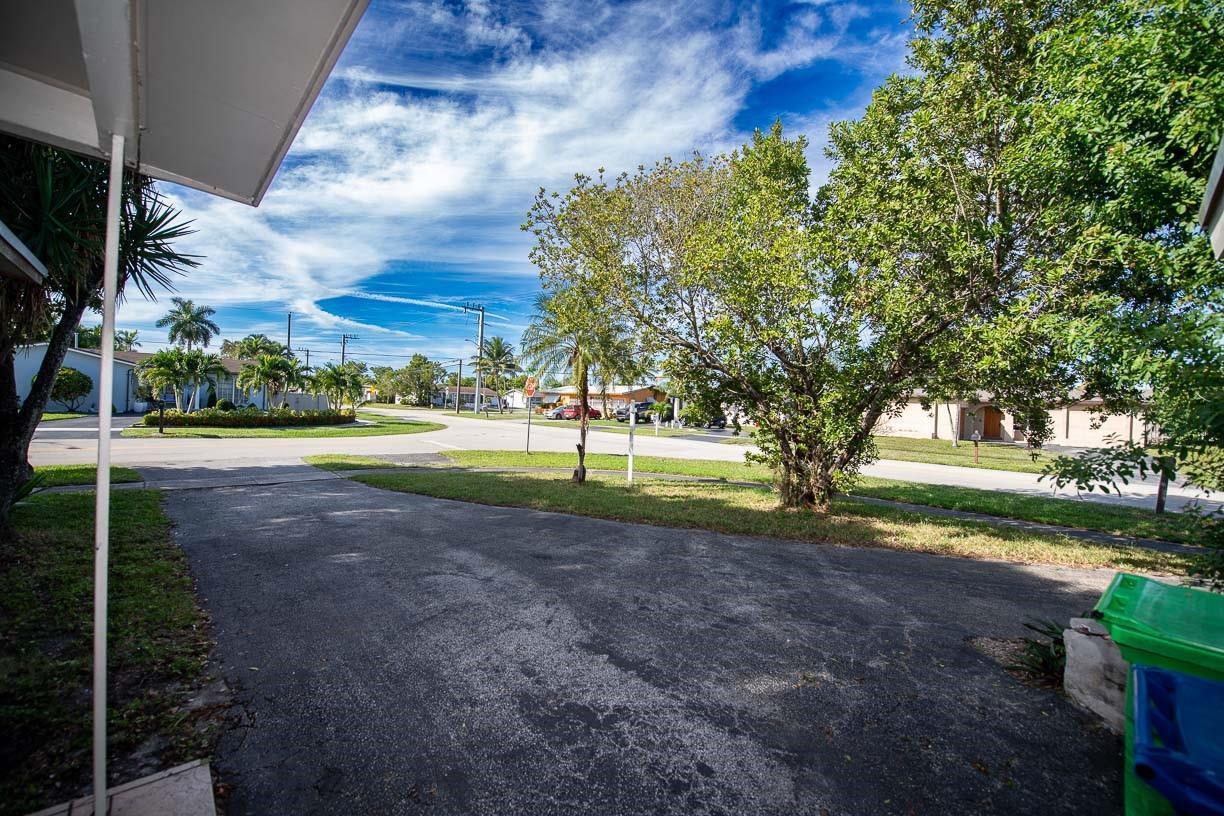 9370 NW 25th Court, Sunrise FL 33322 photo 5