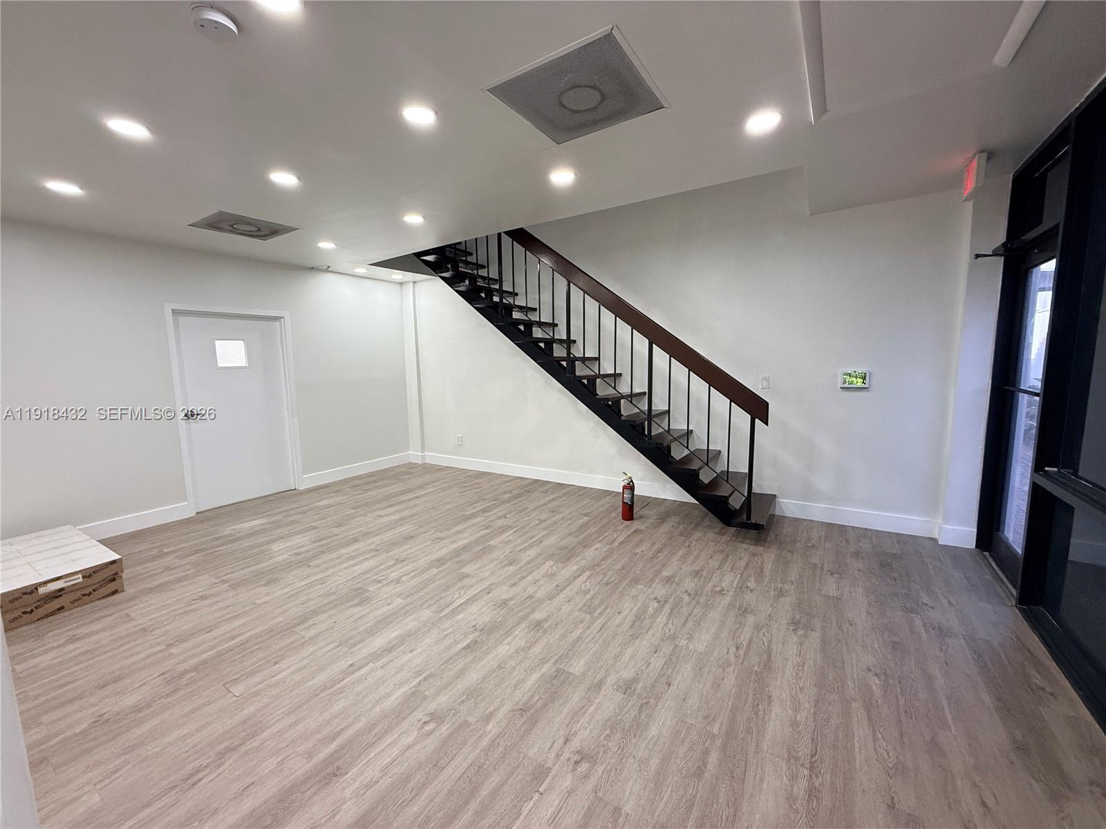 7311 NW 12th St # 3, Miami FL 33126 photo 2