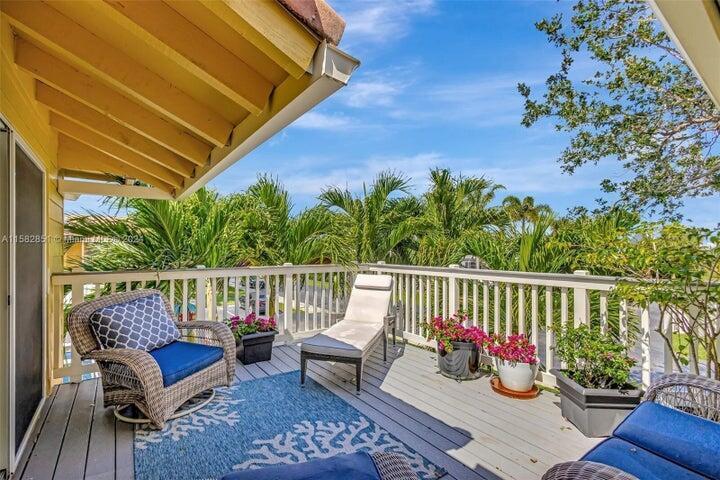 237 Seabreeze Circle, Jupiter FL 33477