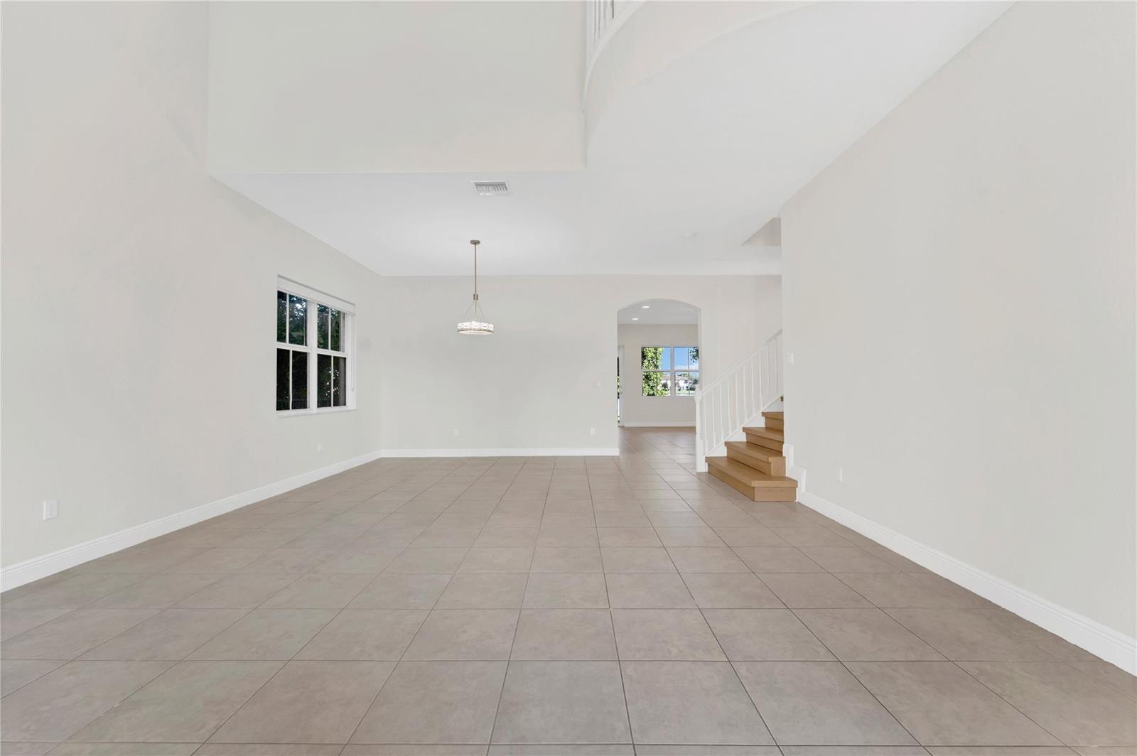 9810 S Miralago Way, Parkland FL 33076 photo 4