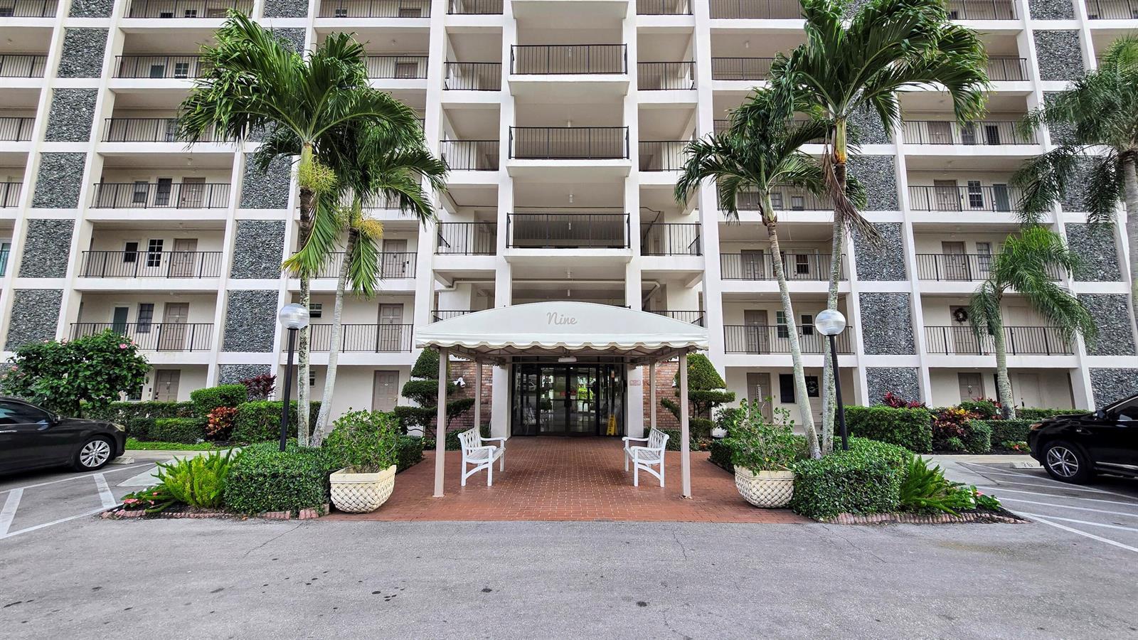 3100 N Palm Aire Drive # 604, Pompano Beach FL 33069 photo 2