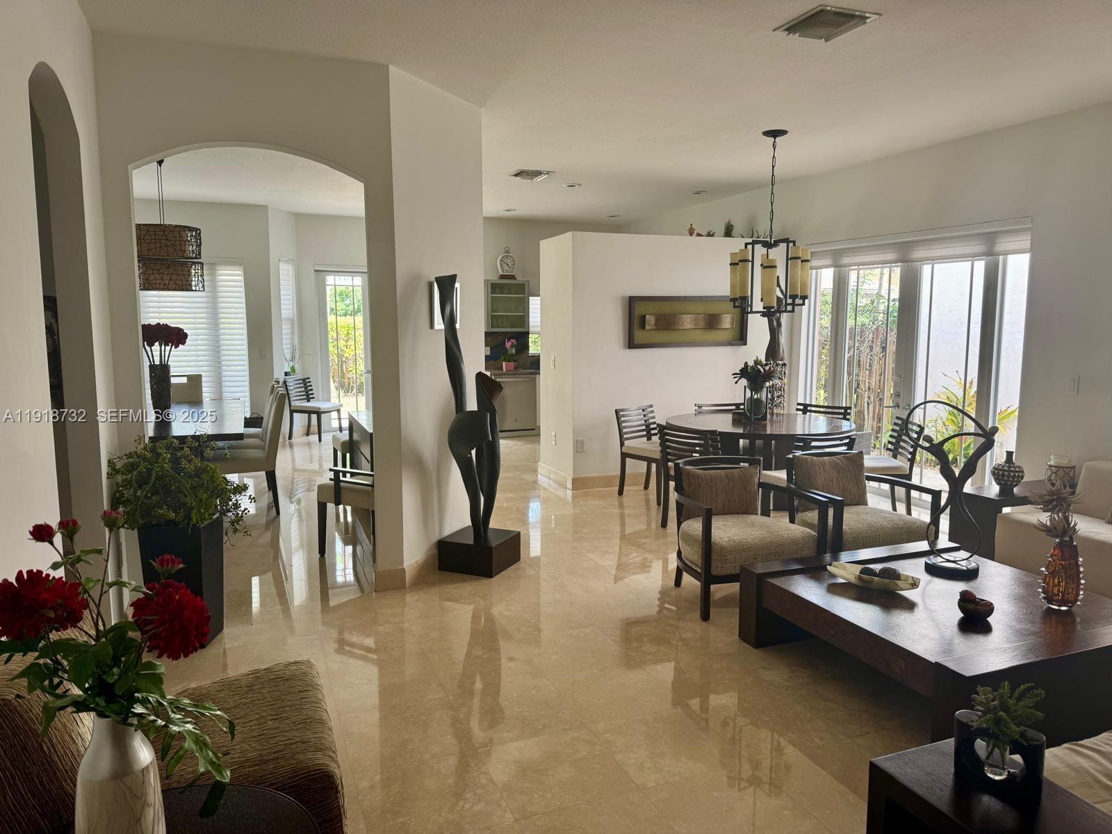 10772 NW 71st St, Doral FL 33178 photo 4