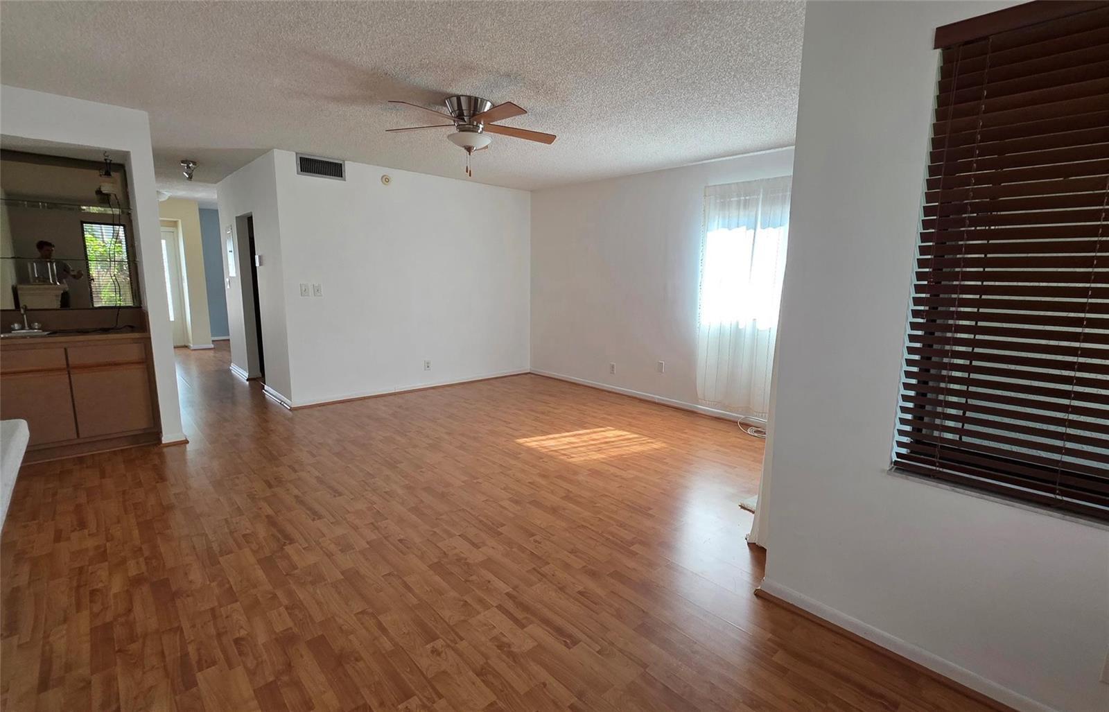 817 SE 12th Court # 1, Fort Lauderdale FL 33316 photo 3