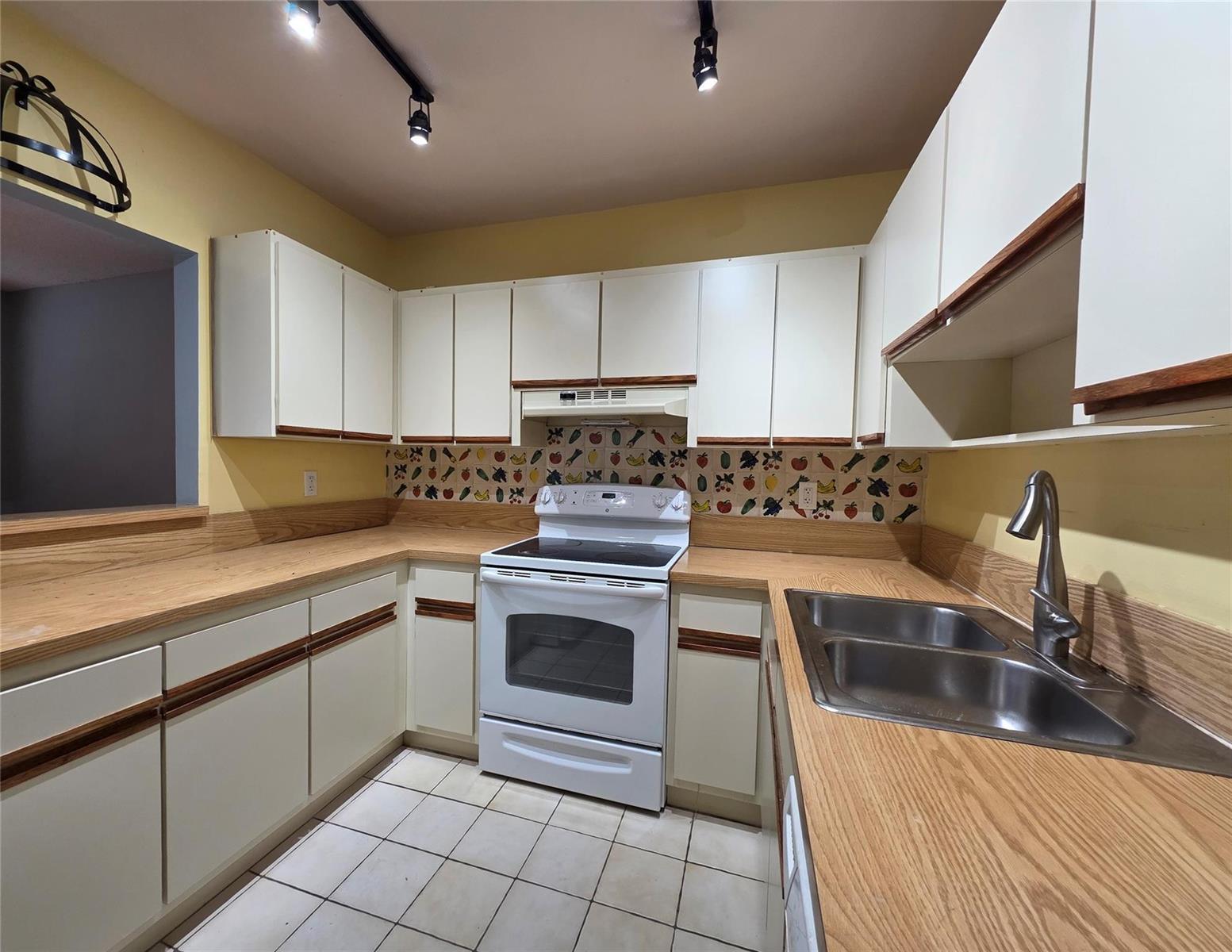 817 SE 12th Court # 1, Fort Lauderdale FL 33316 photo 5