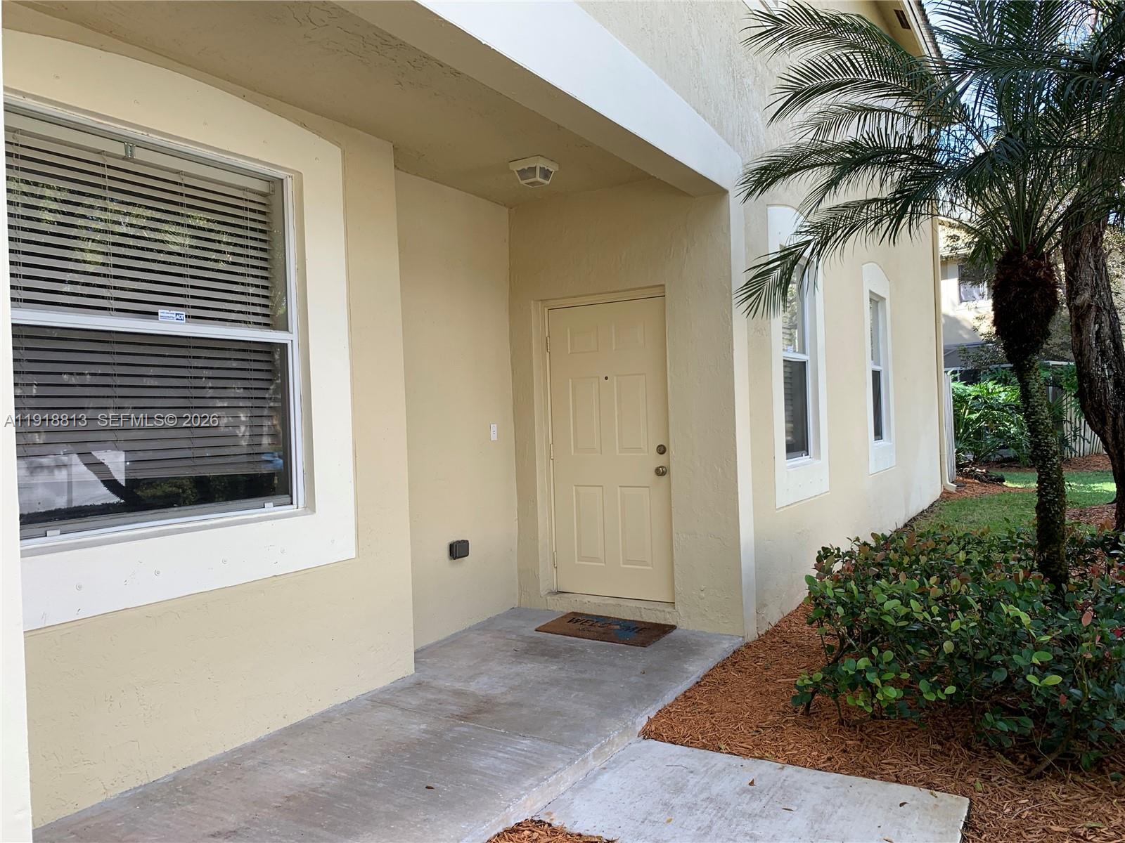 2165 Pasa Verde Ln, Weston FL 33327 photo 2