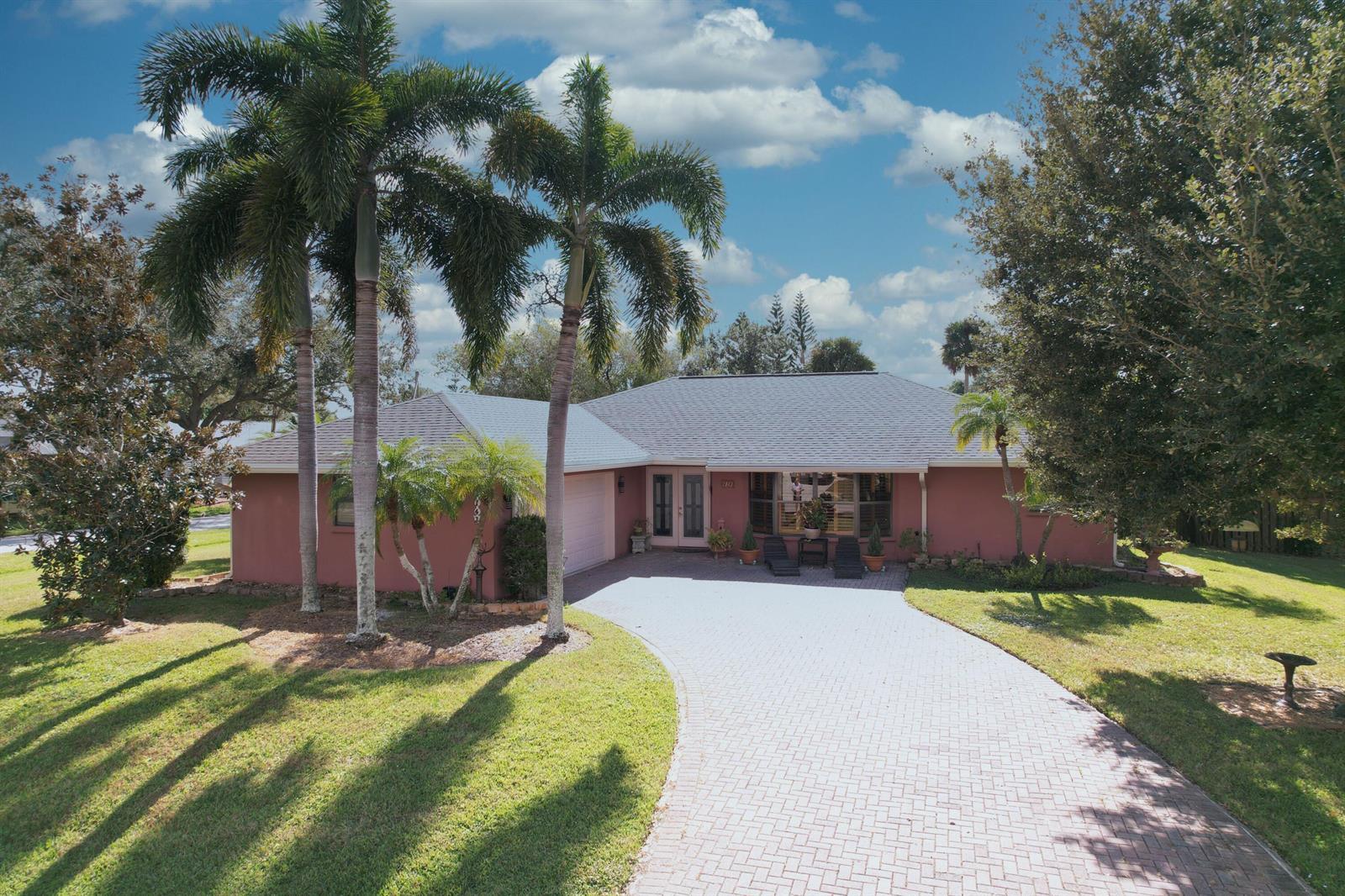 2142 SW Jaguar Avenue, Port St. Lucie FL 34953