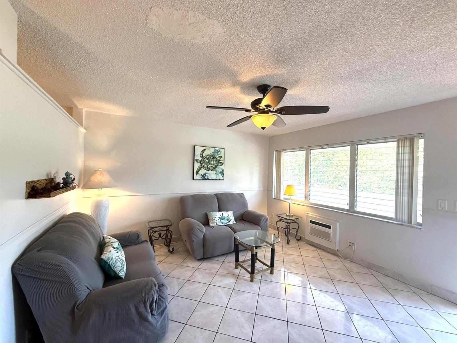 900 SW 10th Terrace # 21S, Hallandale Beach FL 33009 photo 4