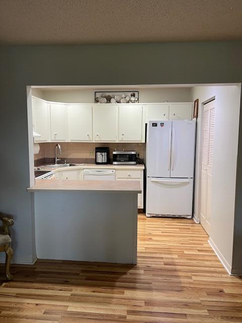 312 Knotty Pine Circle # B2, FL 33463