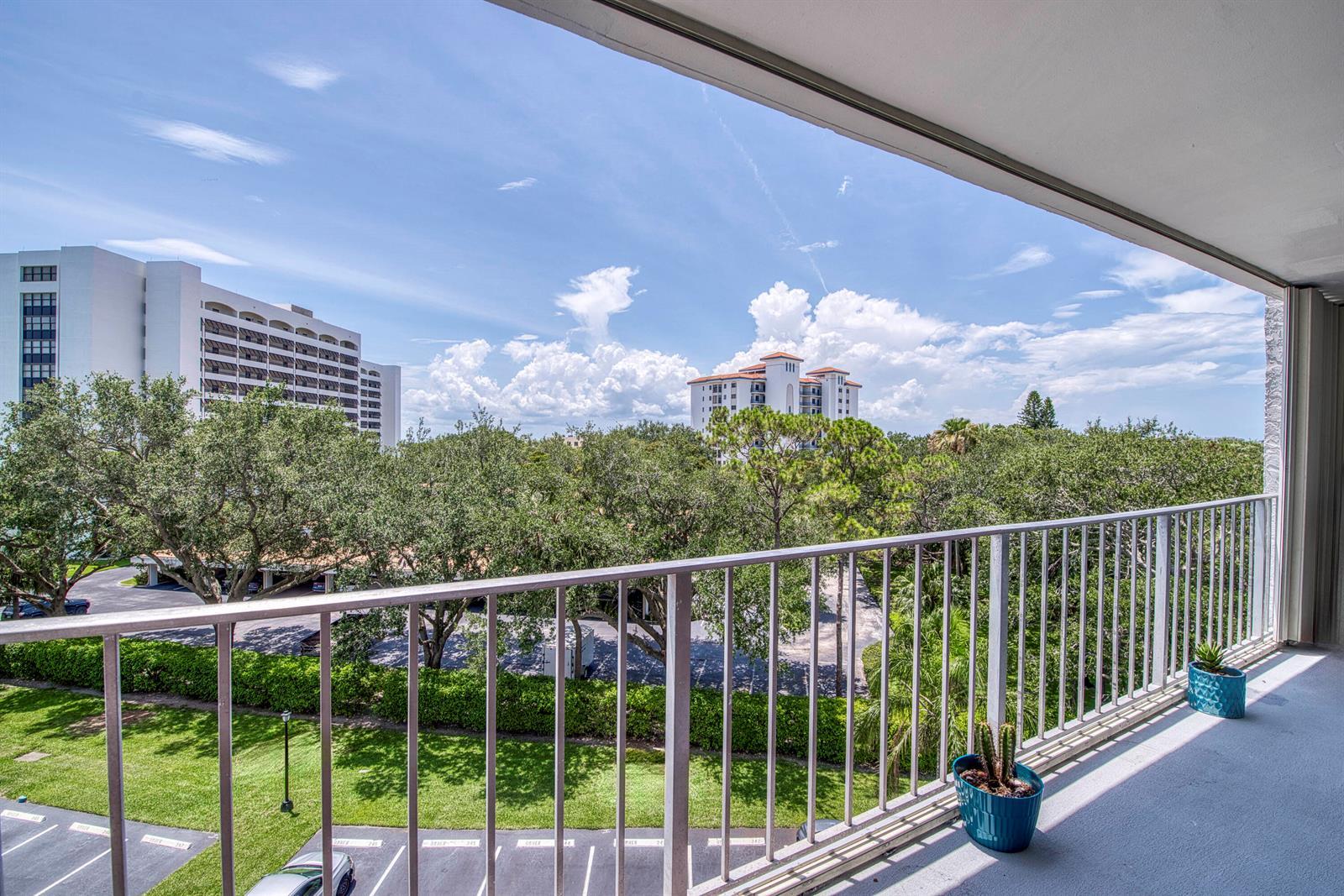 336 Golfview Road # 518, North Palm Beach FL 33408 photo 4