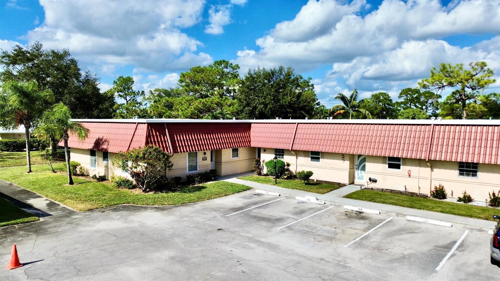 170 Amherst Lane, Lake Worth FL 33467 photo 2