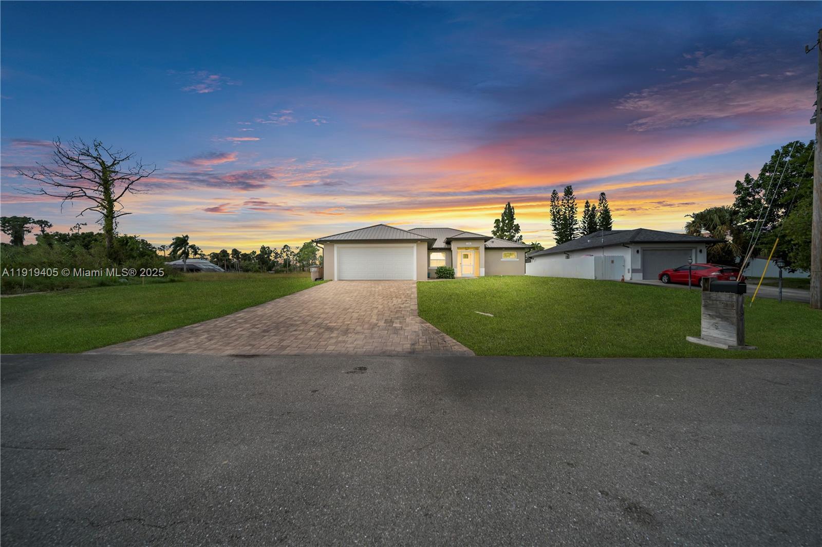 1301 Dorothy Ave N, Lehigh Acres FL 33971 photo 5