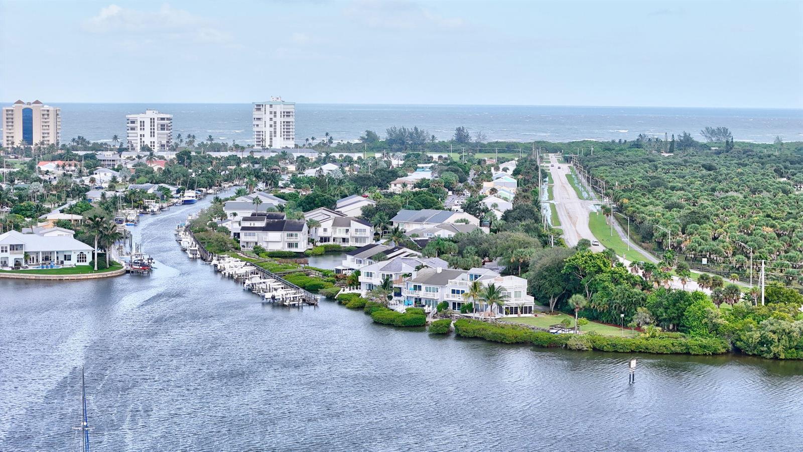 2486 Harbour Cove Drive, Hutchinson Island FL 34949
