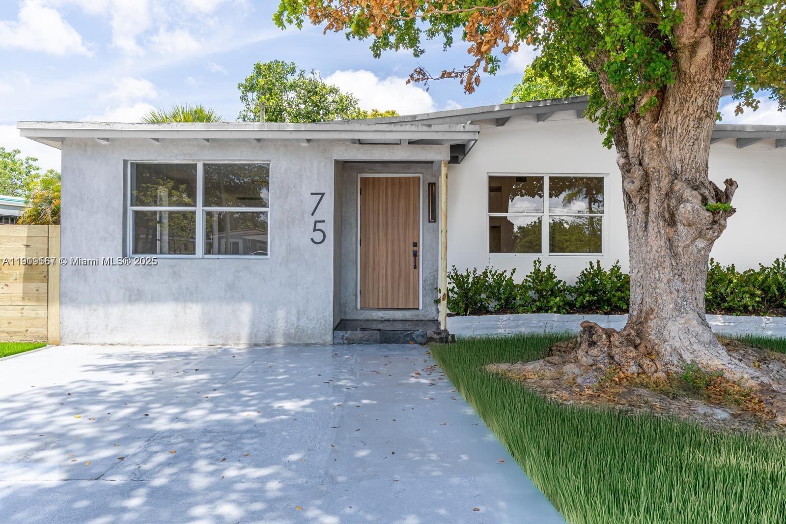75 NW 125th St, North Miami FL 33168 photo 3