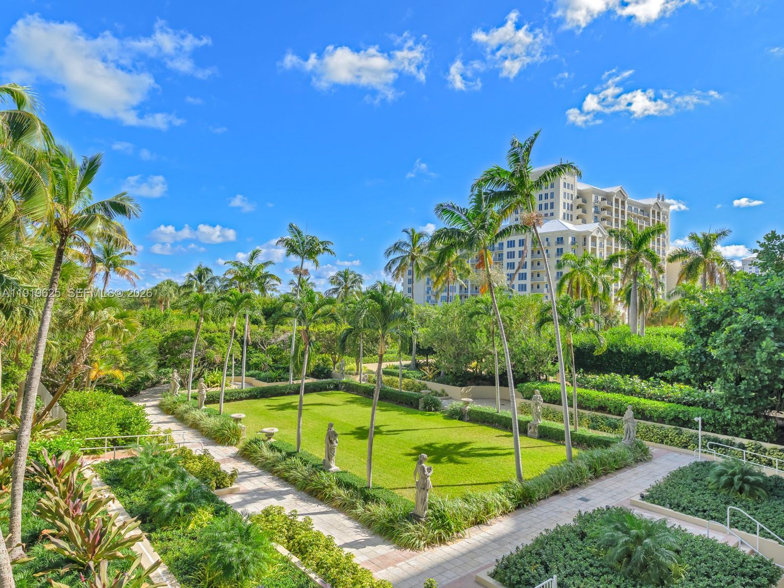 445 Grand Bay Dr # 303, Key Biscayne FL 33149