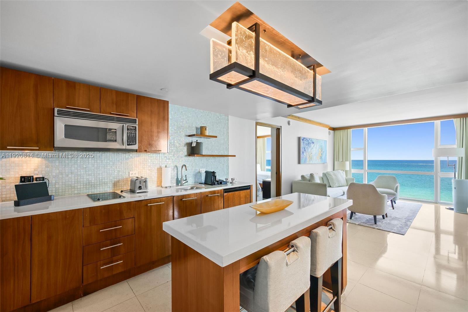 6801 Collins Ave, Miami Beach FL 33141 photo 3