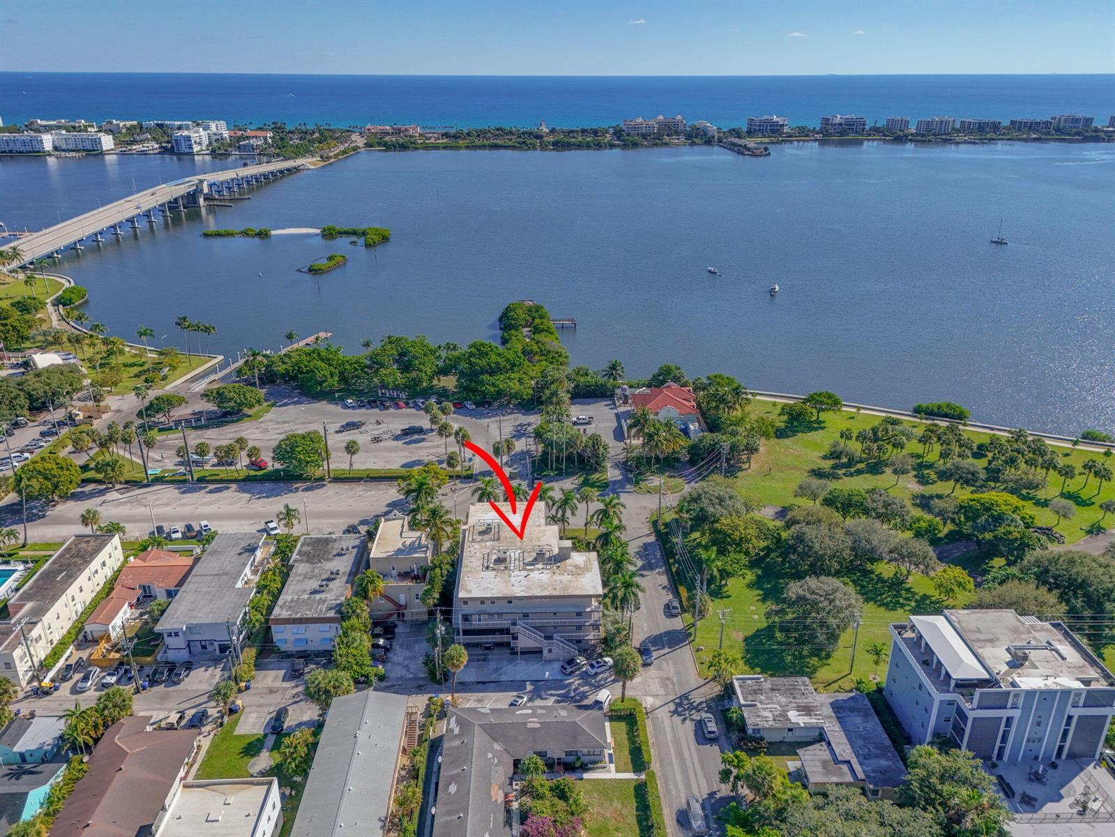 129 S Golfview Road # 7, FL 33460