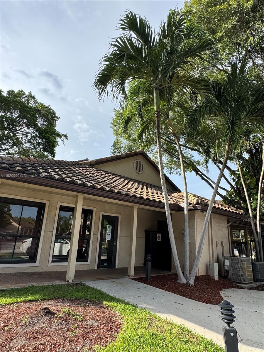 4341 W Mcnab Rd # 27, Pompano Beach FL 33069 photo 2