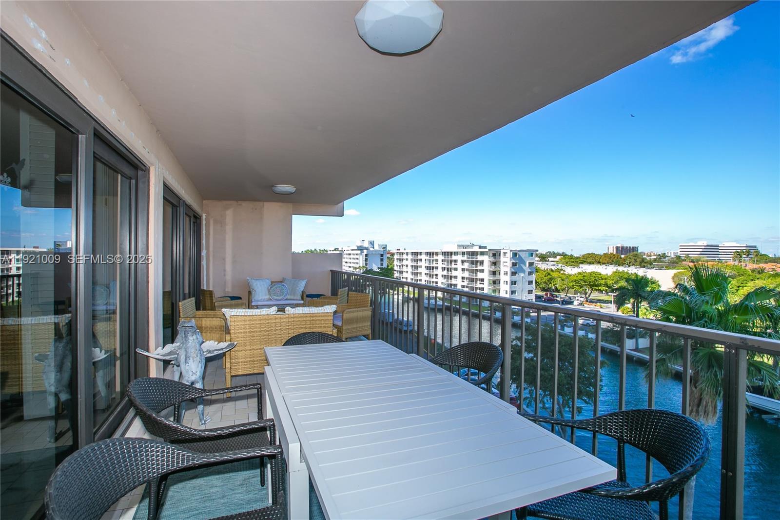 1800 NE 114th St # 603, Miami FL 33181 photo 4