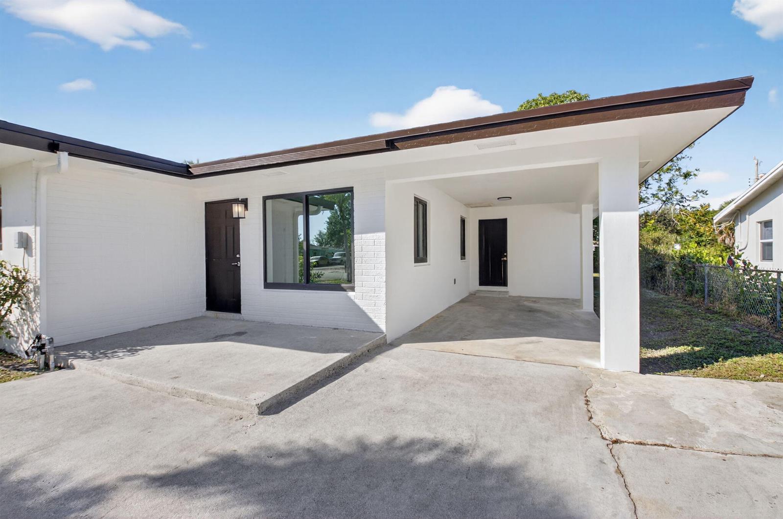 122 SW 9th Avenue, Delray Beach FL 33444 photo 4