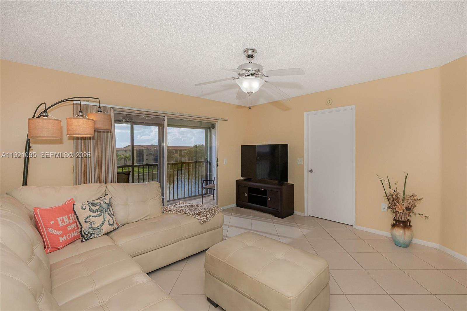 950 SW 138th Ave # 409B, Pembroke Pines FL 33027 photo 3