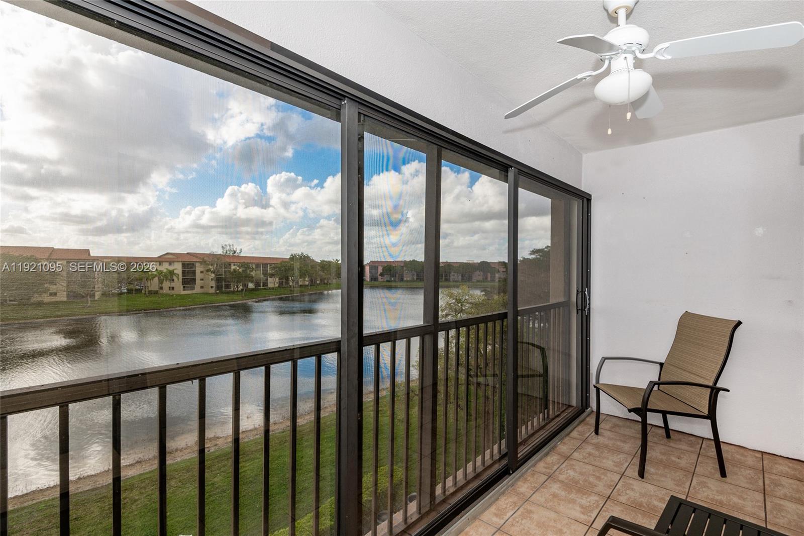 950 SW 138th Ave # 409B, Pembroke Pines FL 33027