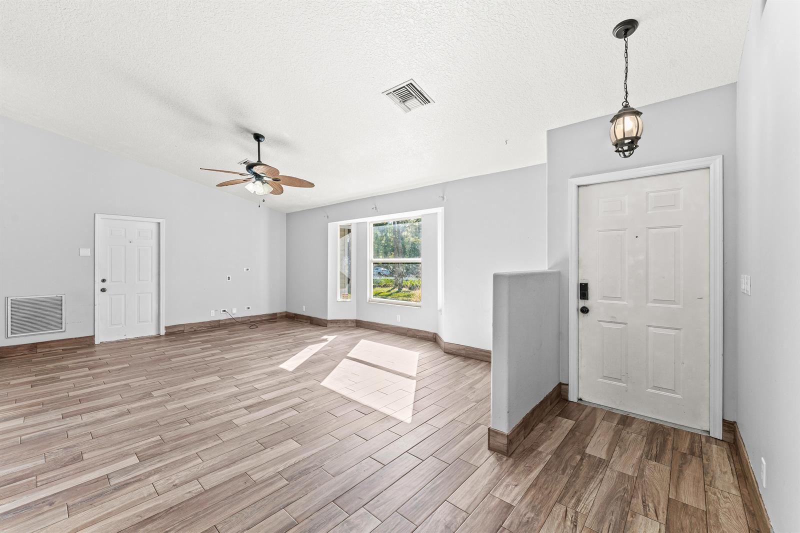 13587 76th Road N, FL 33412 photo 3
