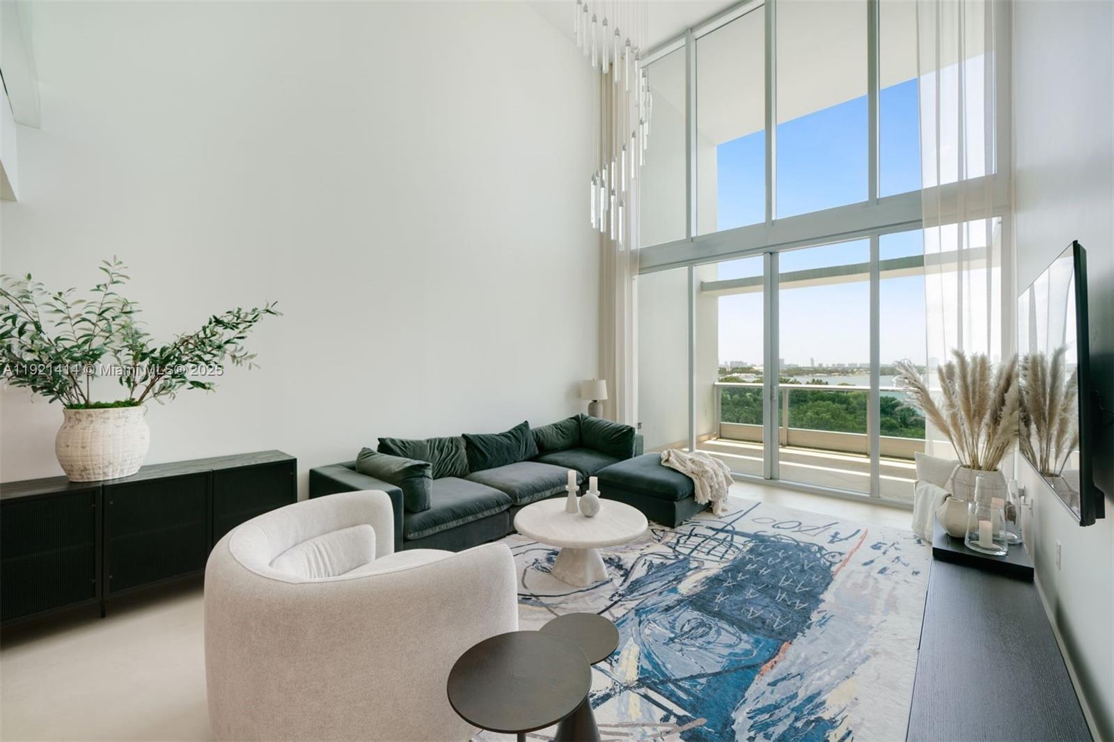 900 Biscayne Blvd # 905, Miami FL 33132 photo 5