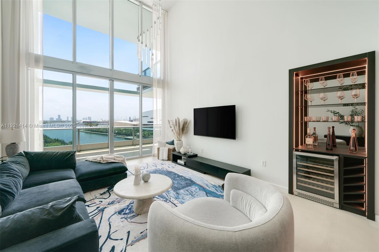 900 Biscayne Blvd # 905, Miami FL 33132 photo 4