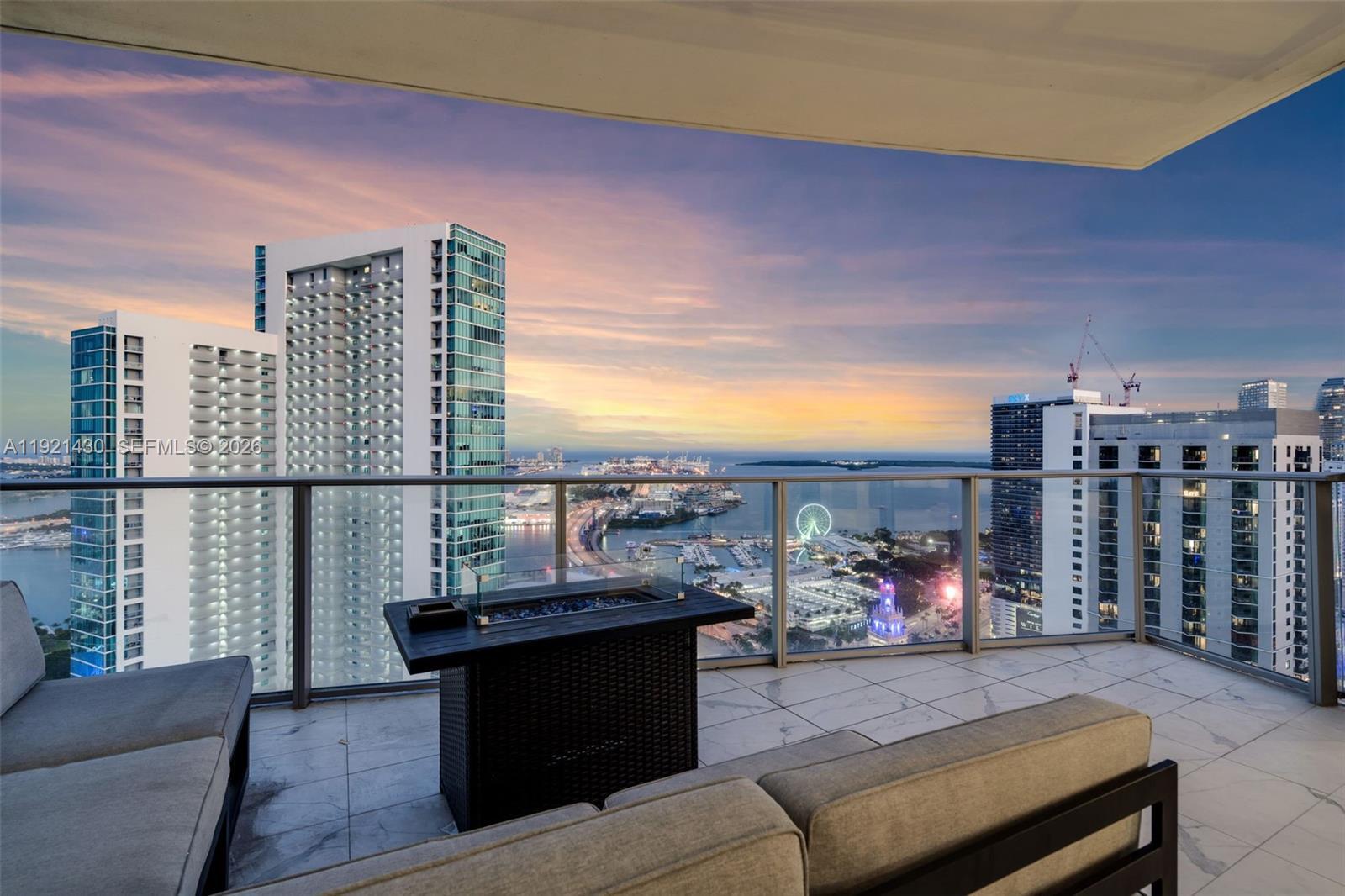 851 NE 1st Ave # 4009, Miami FL 33132 photo 5