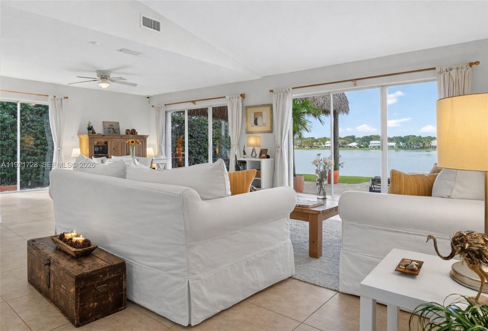 21320 SW 92nd Ave, Cutler Bay FL 33189 photo 4
