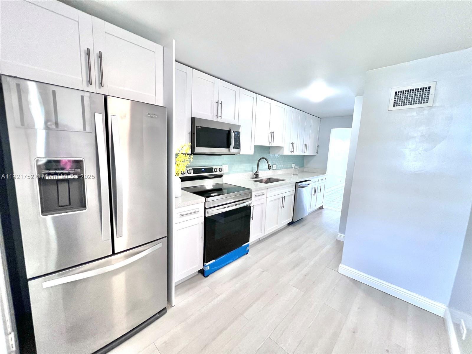 3660 NE 166th St # 505, North Miami Beach FL 33160 photo 5